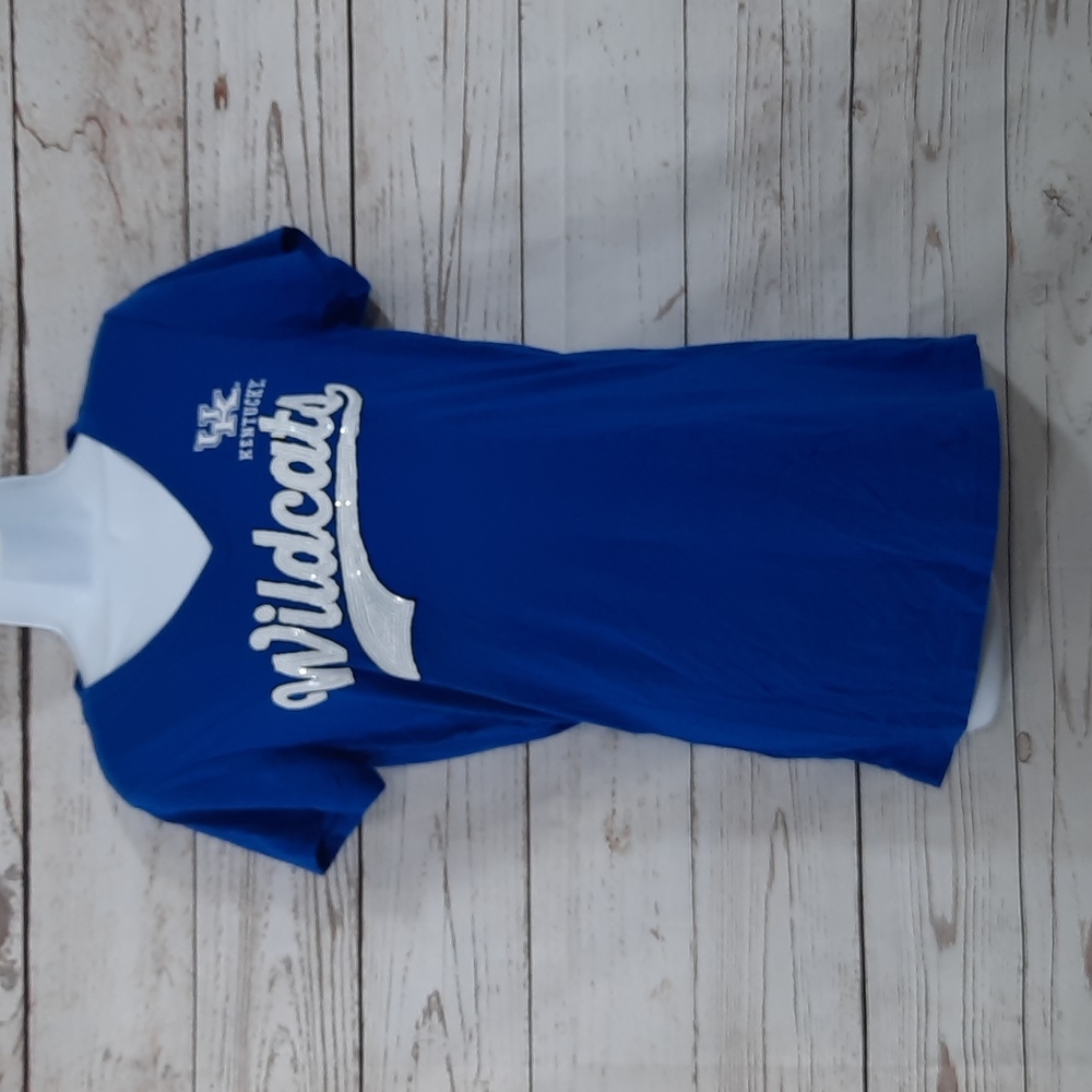 Top of the World Uk WIldcats Tee